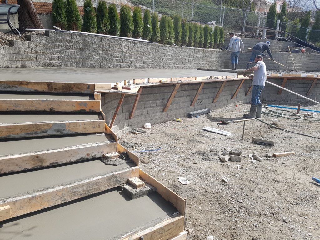 Concrete staircase and patio Kelowna Concrete, Finishing, Repairs